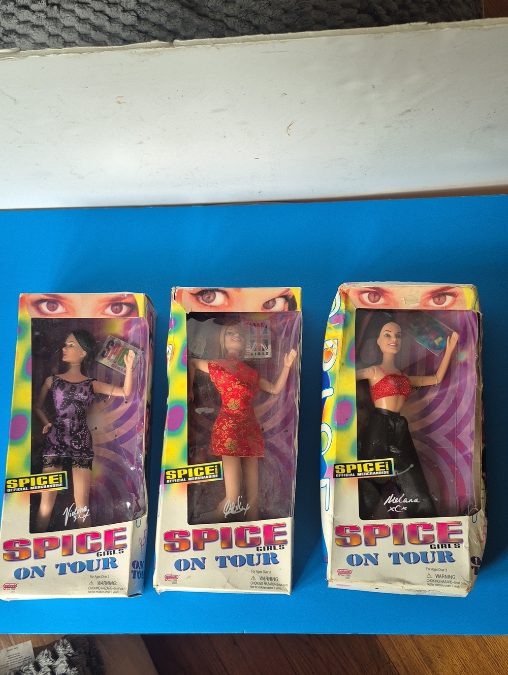 New Spice Girls On Tour Doll Lot - Purple, Red, Black Outfits Dated 1998.